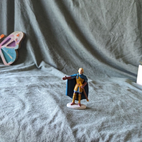 Disney Phoebus Hunchback Of Notre Dame Figure 3" Toy Mattel Action Figurine Guy - Picture 9 of 12